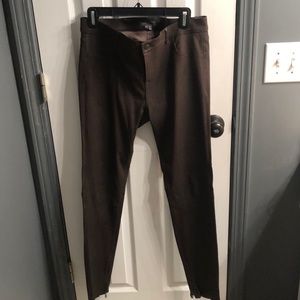 Vince Leather Tapered pants with zip bottoms